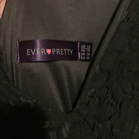 Ever Pretty Black V-Neck Backless Cocktail Gown - Picture 2 of 9